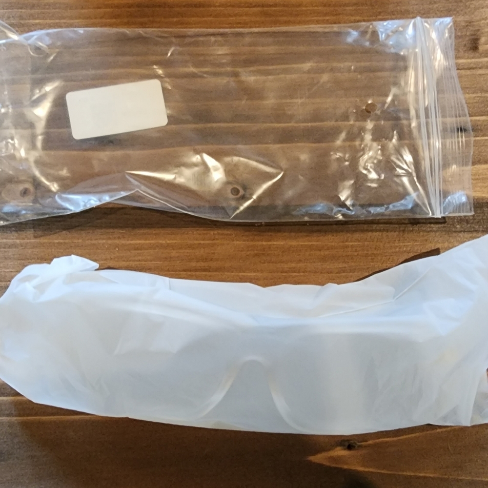 ACCESSORY CLEAR GLASSES - Picture 2 of 4